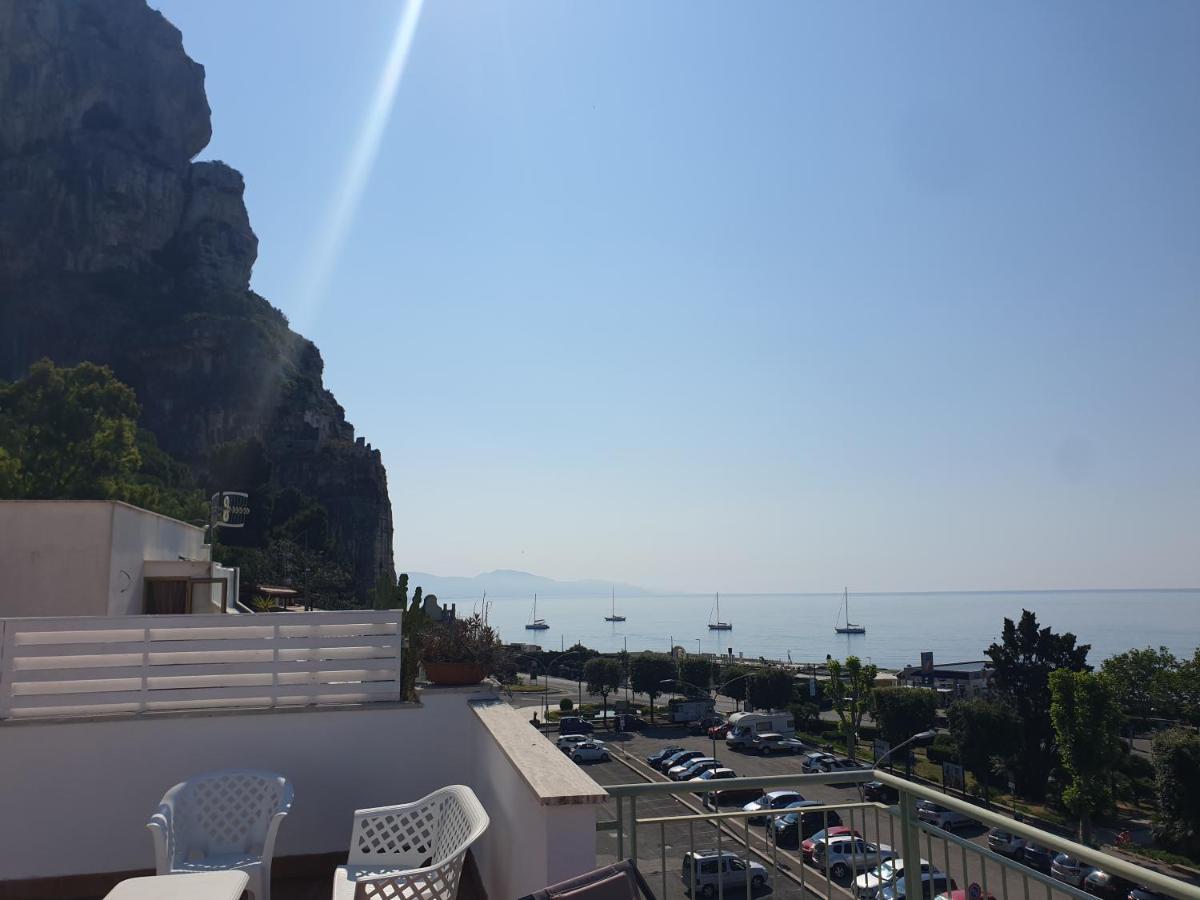 Reale Apartments Terracina Exterior photo
